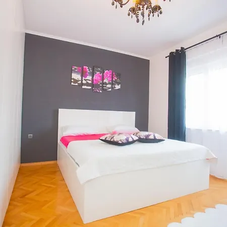 Luxury Vibrass Πανσιόν Σπλιτ