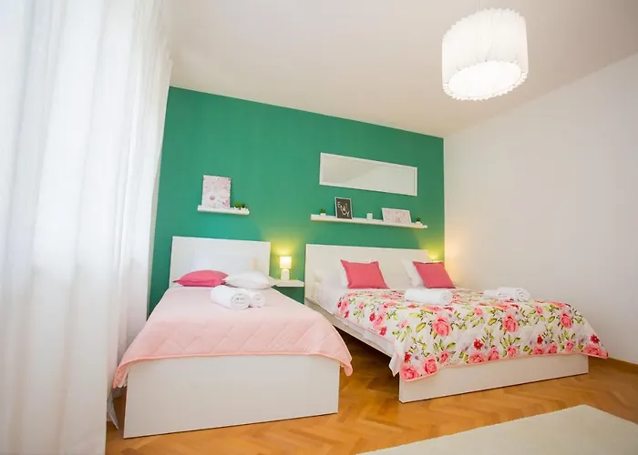 招待所 Luxury Vibrass 斯普利特