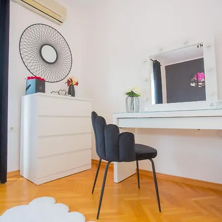 Luxury Vibrass 3* Сплит