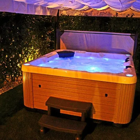 Luxury Vibrass Гостевой дом