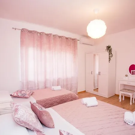 Luxury Vibrass بيت ضيافة