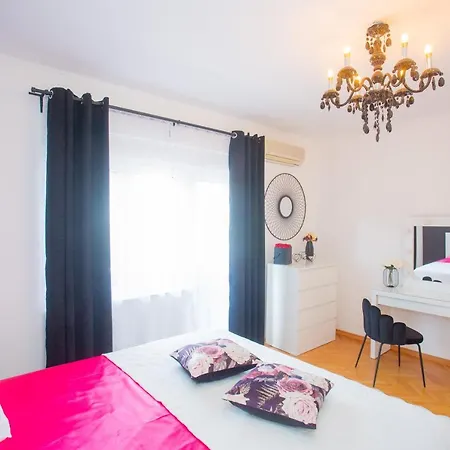 بيت ضيافة Luxury Vibrass
