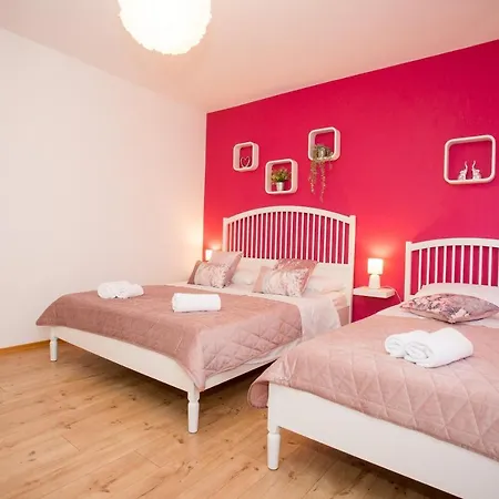 Luxury Vibrass بيت ضيافة