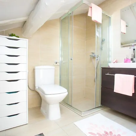 بيت ضيافة Luxury Vibrass