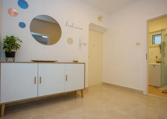 Guest house Luxury Vibrass